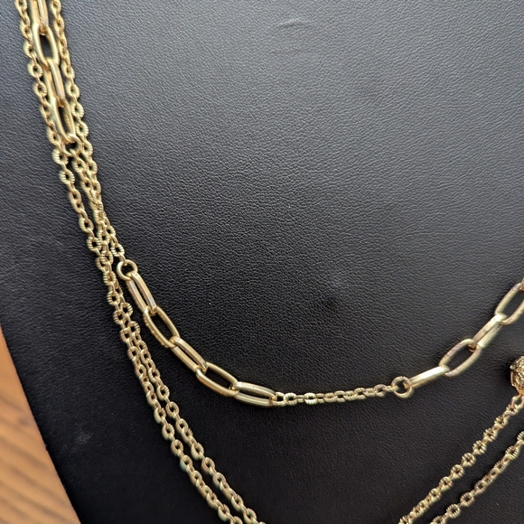 COPY - Tiered gold tone Ball and Chain Necklace. Layers. Filagree Balls. 27 inc… - Picture 5 of 5